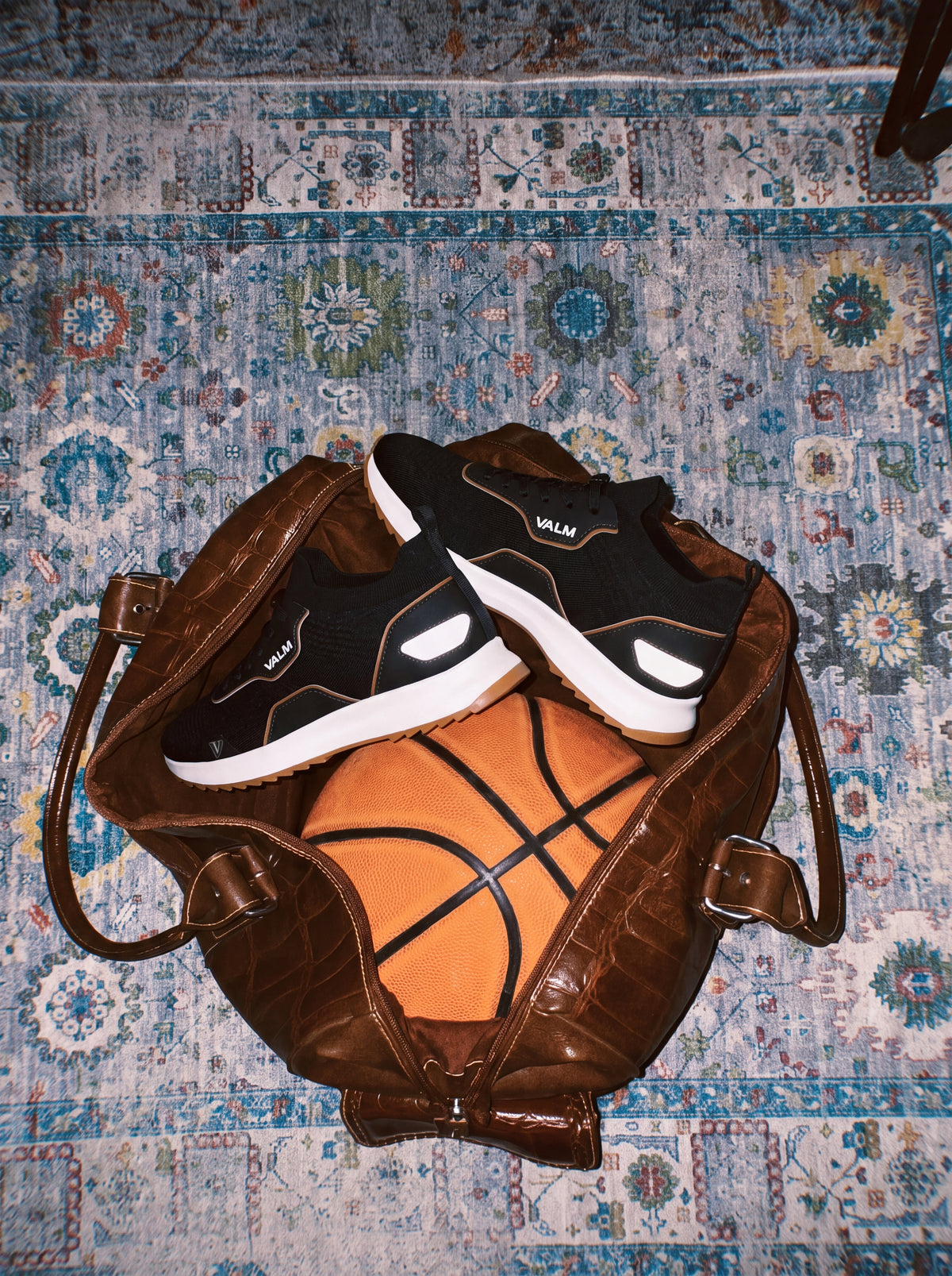 VALMINT NOIR GUM RUNNER